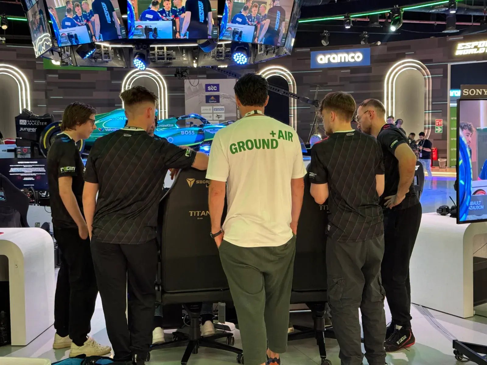 groundair-jim-esports-worldcup-1600